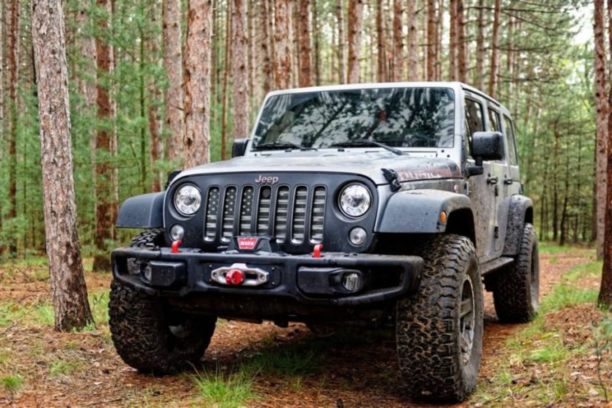 Best Car Insurance for Your Jeep Wrangler in 2023 • Benzinga