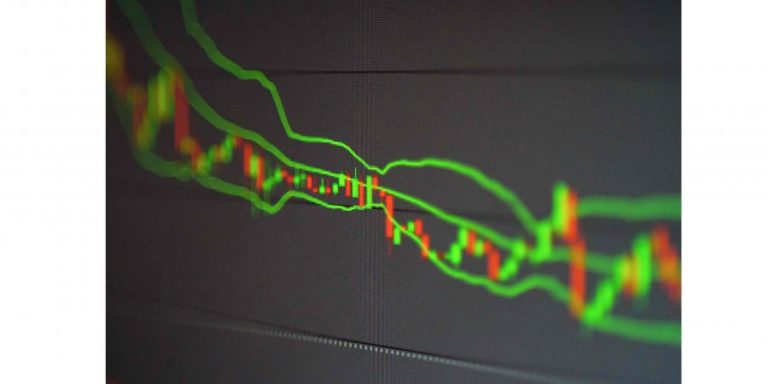 Understanding Japanese Candlestick Patterns