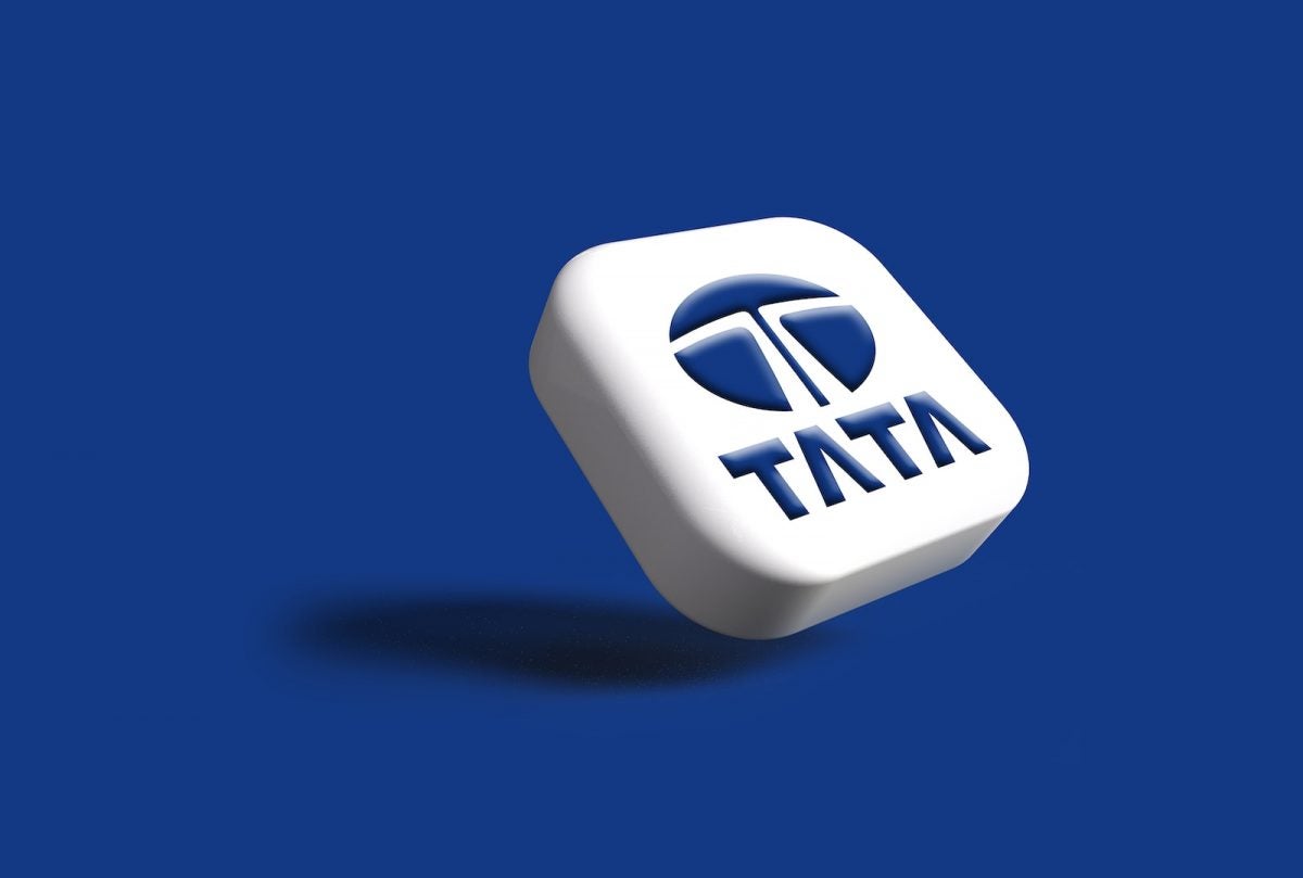 Discontinued Tata Tiago 2016 Images