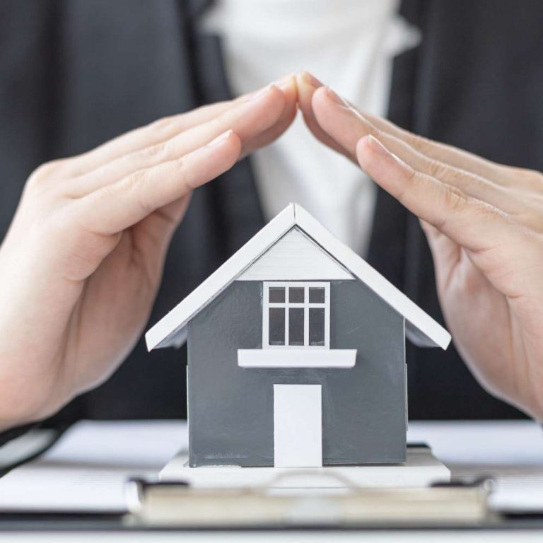 Landlord Insurance vs. Homeowners Insurance: What’s the Difference?