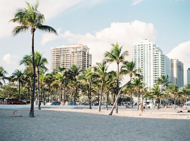 10 Best Financial Advisors in Miami, FL