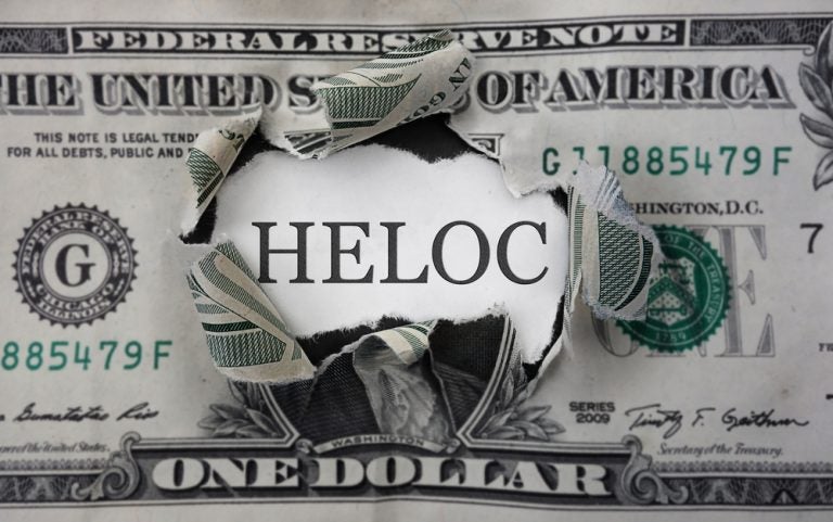 Pros and cons of a home equity line of credit (HELOC)
