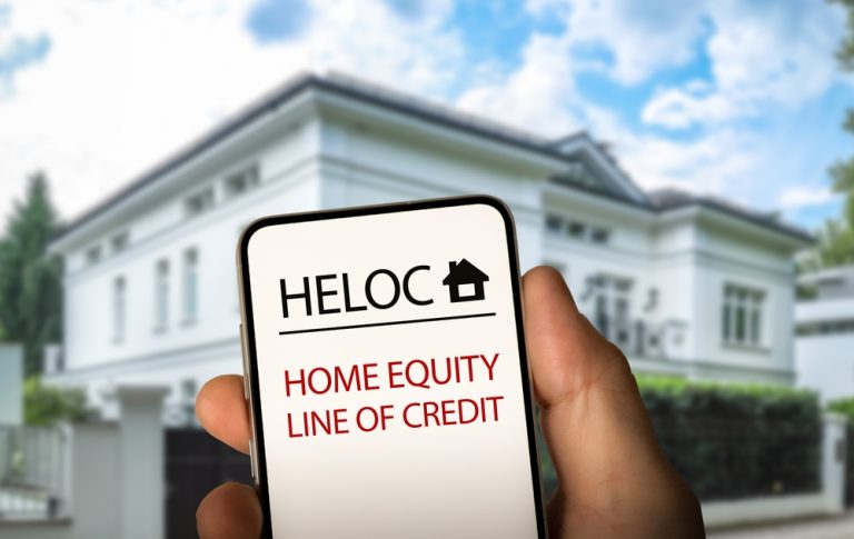 Does a HELOC Affect Credit Score?