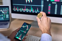 eToro vs. Coinbase