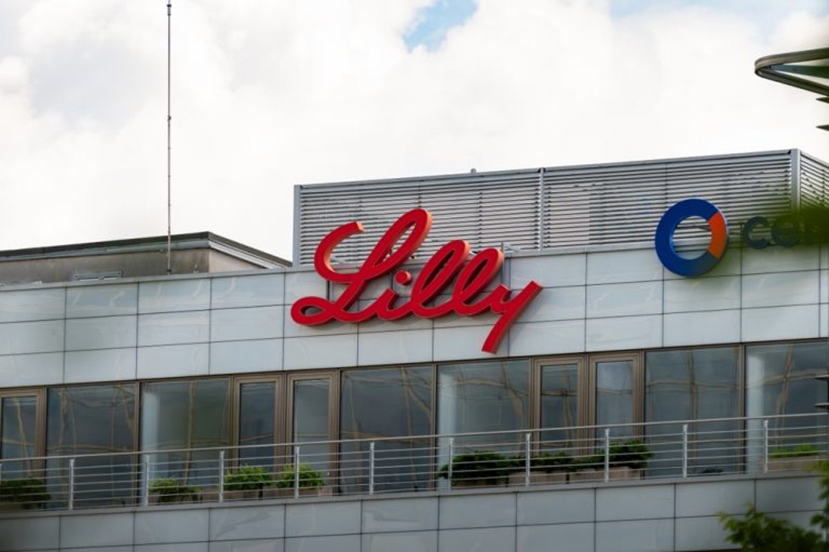 Eli Lilly & Co. (LLY) Stock Price Prediction: 2025, 2026, 2030 • Benzinga